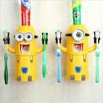 Minion Dozer Za Pastu i Držač Četkica Minion Dozer Za Pastu i Držač Četkica